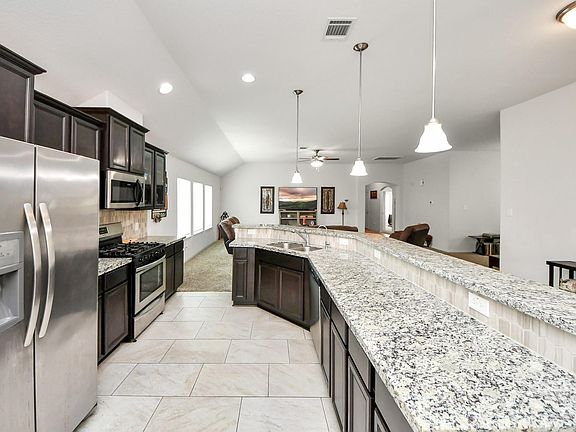 3rd image of 6226 Mason Way