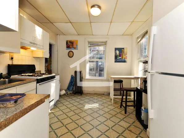 128 Glenville Ave APT 1, Boston, MA 02134