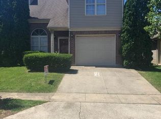 725 Statesman Way, Lexington, KY 40505