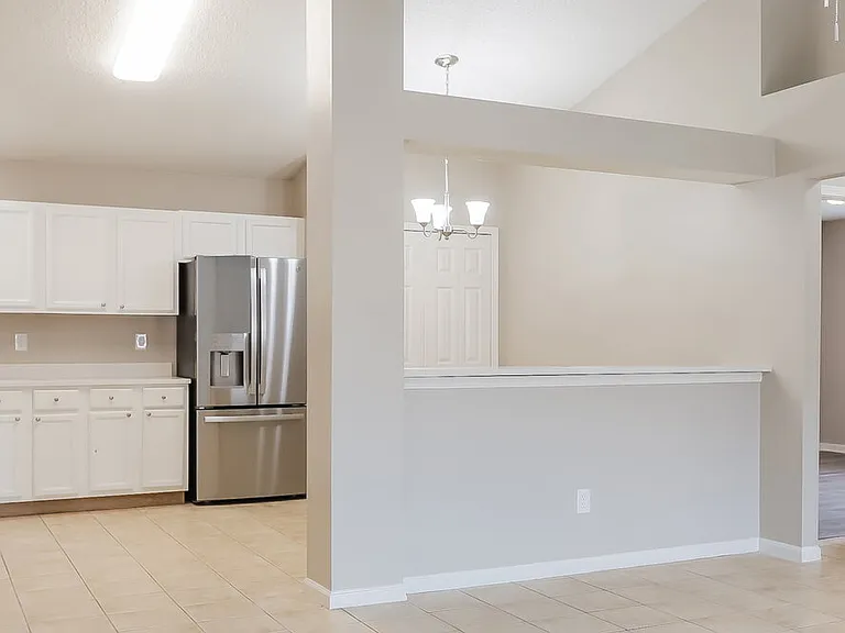 1811 Sheraton Lakes Cir — Photo 7