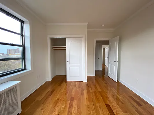 Rented by Queens Apartments Realty LLC | media 26