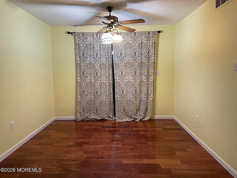 19 Clavendon Ct — Photo 6