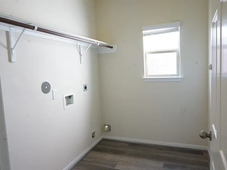 2614 Whitetip Ct — Photo 22