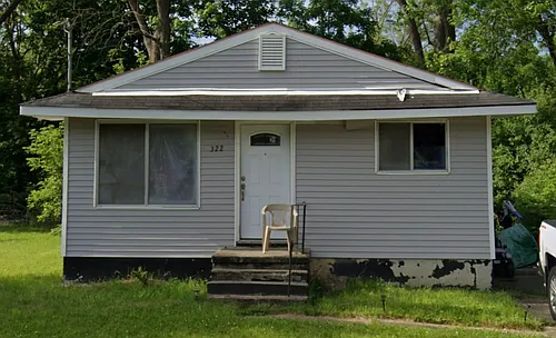 322 E Gracelawn Ave Photo 1
