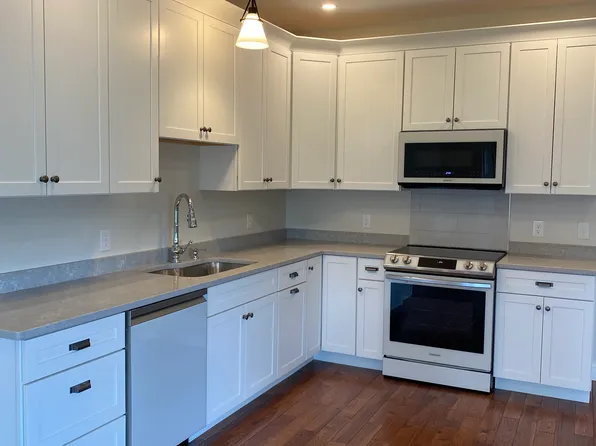 113 Still River Rd #1, Bolton, MA 01740