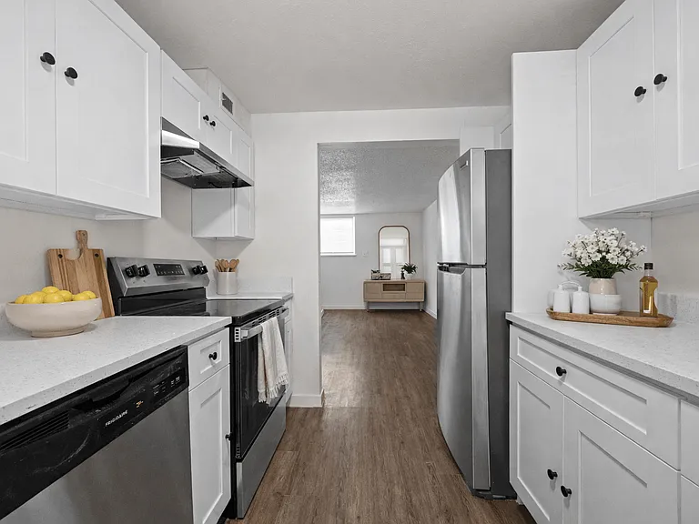 1115 Rosemary St — Photo 1