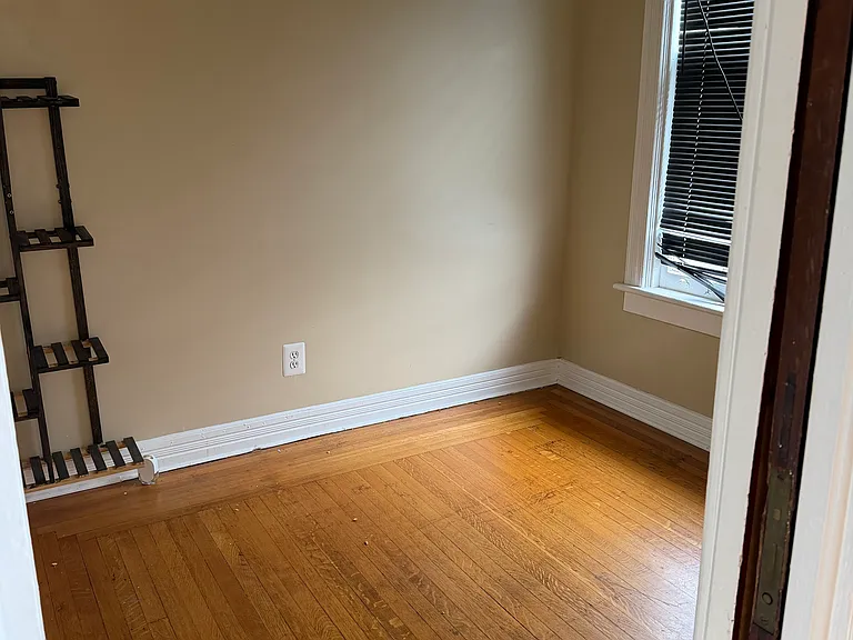 354 Elk St #2 — Photo 7