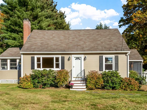 6 Courtland Dr, Chelmsford, MA 01824
