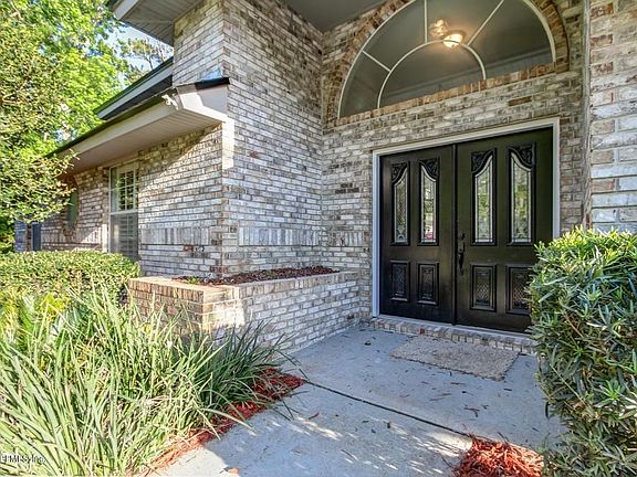 5th image of 13648 Covington Creek Dr