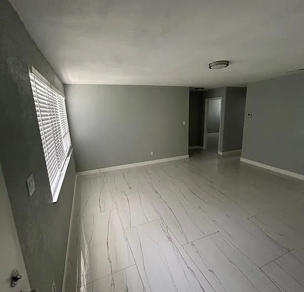 702 Sharon Ter — Photo 12