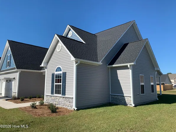 490 Appalachian Trail N, Jacksonville, NC 28546