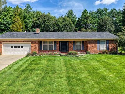 8900 Woodland Dr, Newburgh, IN, 47630