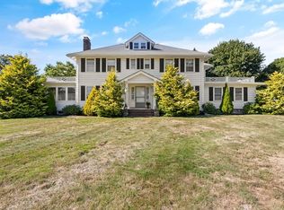95 Prospect St, Wakefield, MA 01880