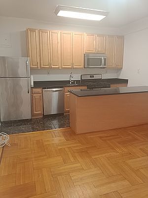 1st image of 530 2nd St APT B4