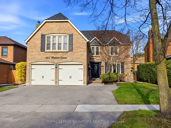 661 Weyburn Sq, Pickering, ON L1V 3V3