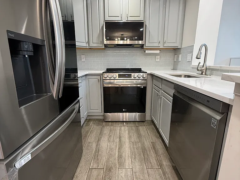 802 Firethorn Dr — Photo 14