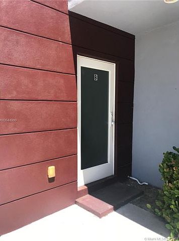 1st image of 2140 Calais Dr