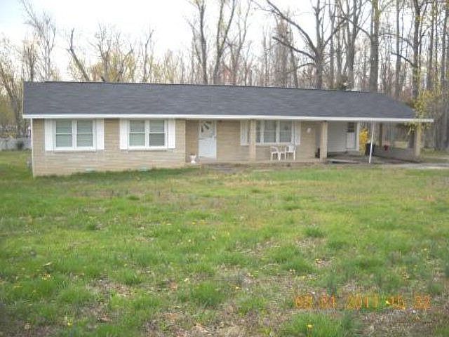 1st image of 2105 Mullins Ln
