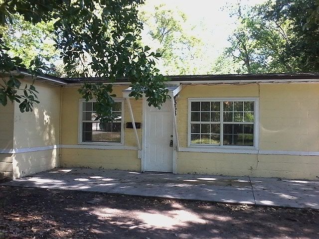 1st image of 3631 Mimosa Dr