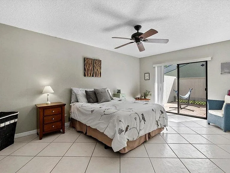 12875 Spinnaker Ln — Photo 7