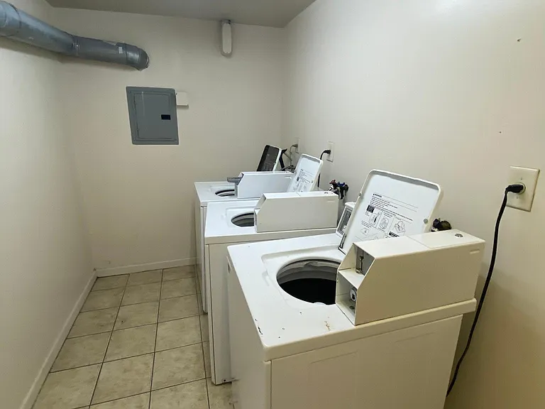 58 E 11th Ave #2 — Photo 20