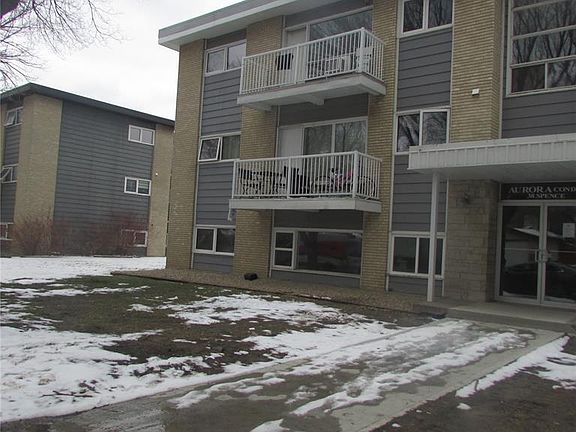 2nd image of UNIT 3-38 Spence STREET