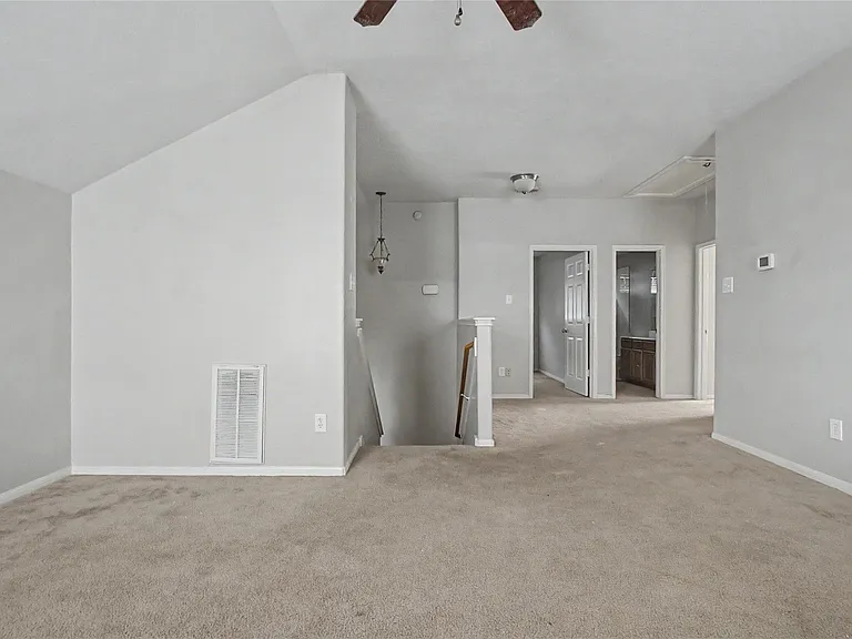5934 Sugar Field Ln — Photo 8