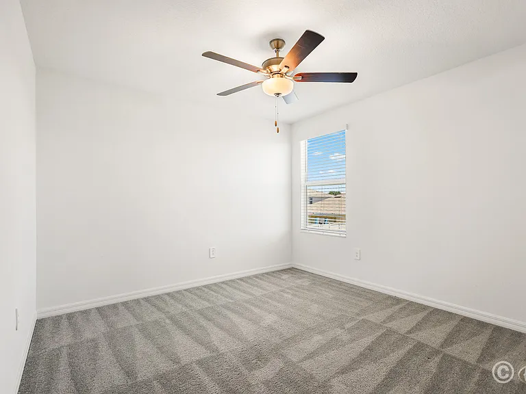 2881 Silver Scallop Loop — Photo 28