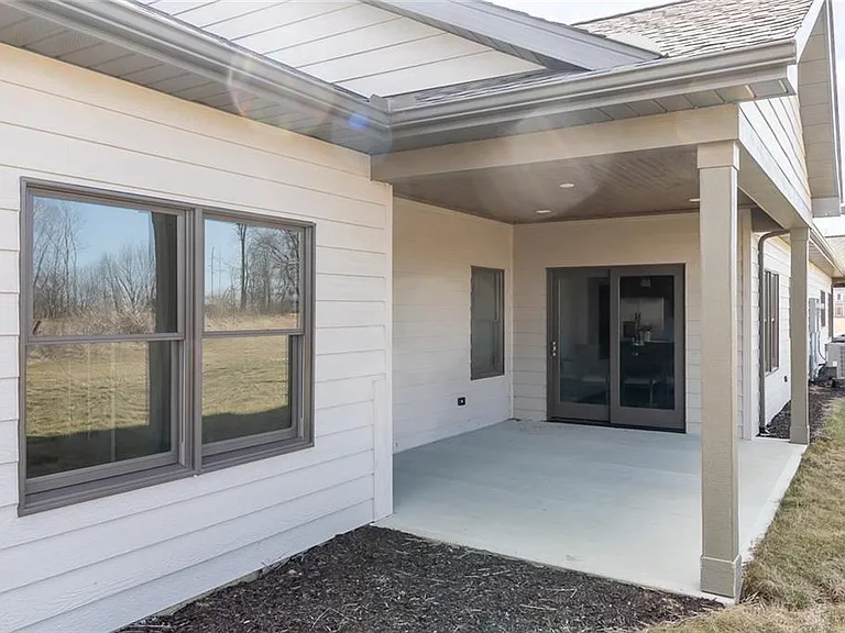 1025 Baker Rd — Photo 45
