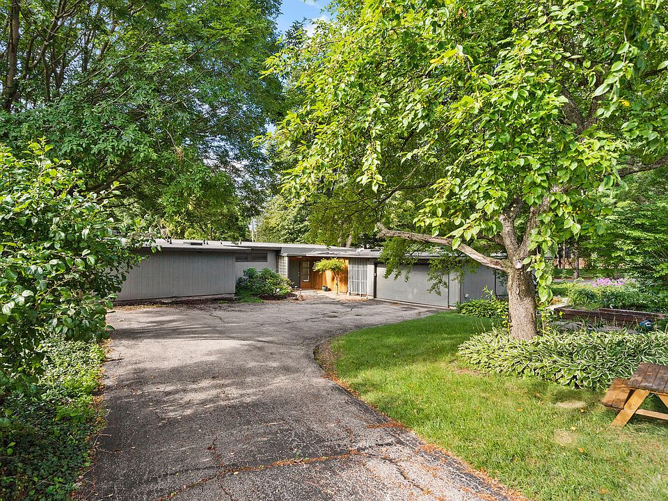 21 Greencroft Dr, Champaign, IL 61821 Zillow