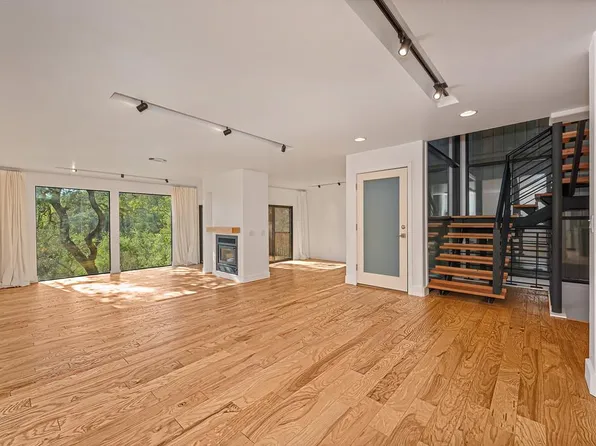 490 Crestridge Ln, Folsom, CA 95630