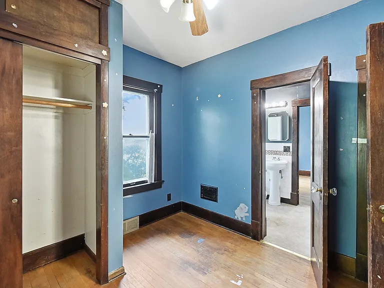 5831 Ohio St — Photo 13