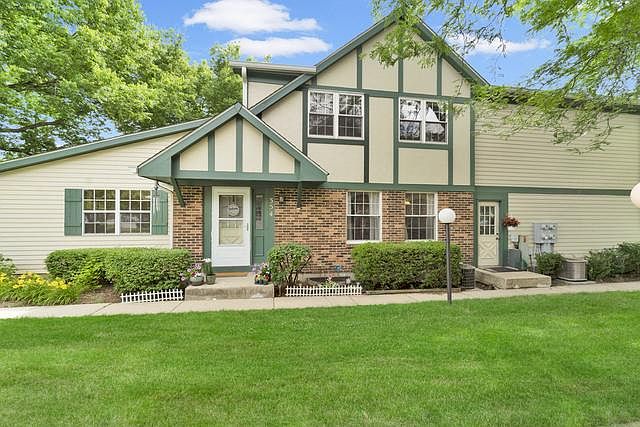 1st image of 354 Ashwood Ct
