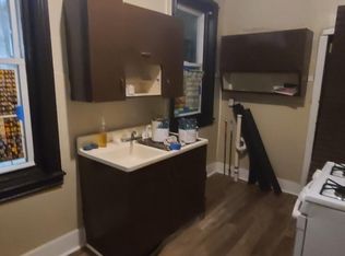 13 S Robinson St, Philadelphia, PA 19139