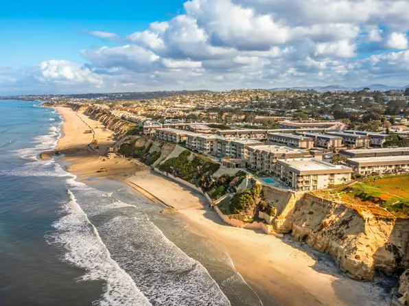 (undisclosed Address), Solana Beach, CA 92075