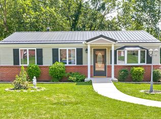 1799 Diane Merle Dr, Irwin, PA 15642