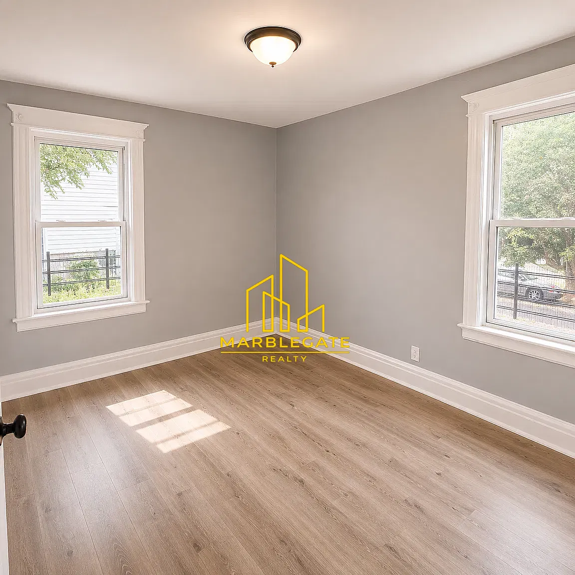 2 bed, 850 sqft, $1,925 — Photo 2
