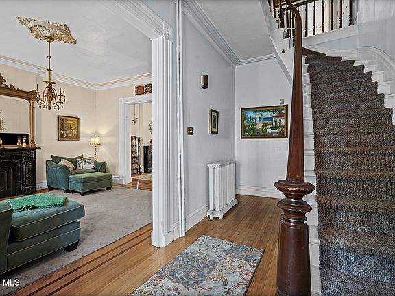 2nd image of 175 3rd Street