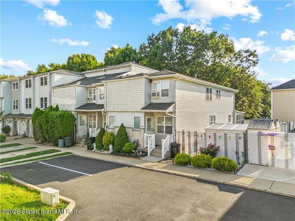 177 Lorraine Loop, Staten Island, NY 10309