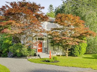 312 Ocean Point Rd, Boothbay, ME 04537