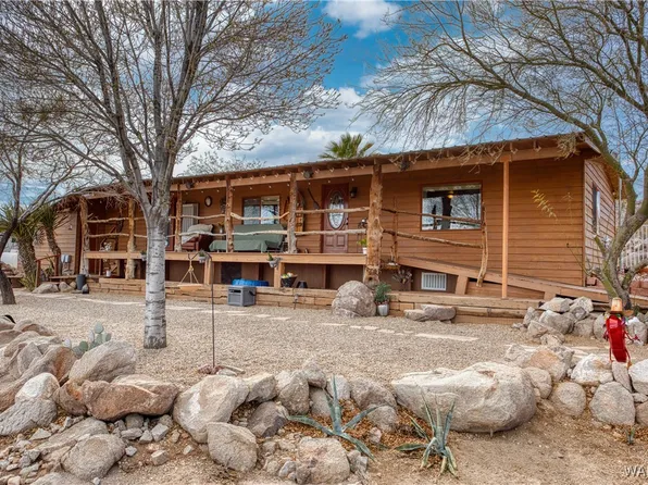 625 E Hobson St, Searchlight, NV 89046