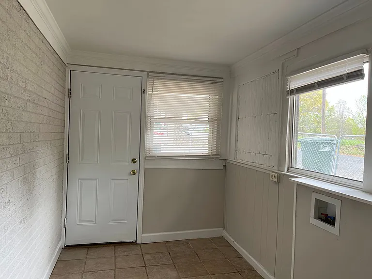 1508 Beechwood Dr — Photo 9