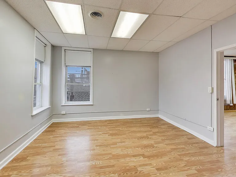3744 W 26th St #2 — Photo 9