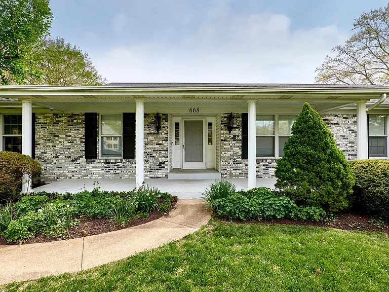 668 Stablestone Dr — Photo 7