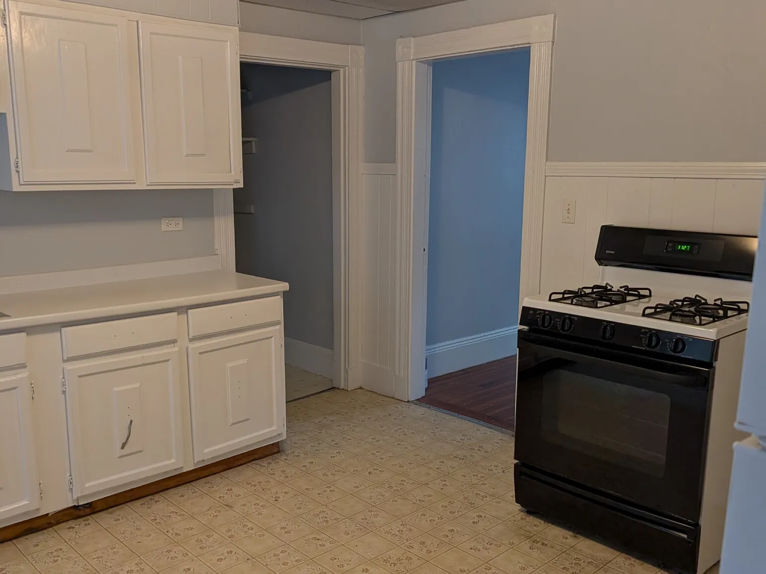 Studio, 1.0 bath, 400 sqft, $1,900 — Photo 4