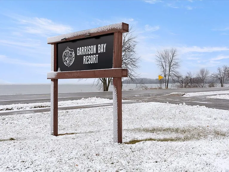 9825 US Highway 169 — Photo 14
