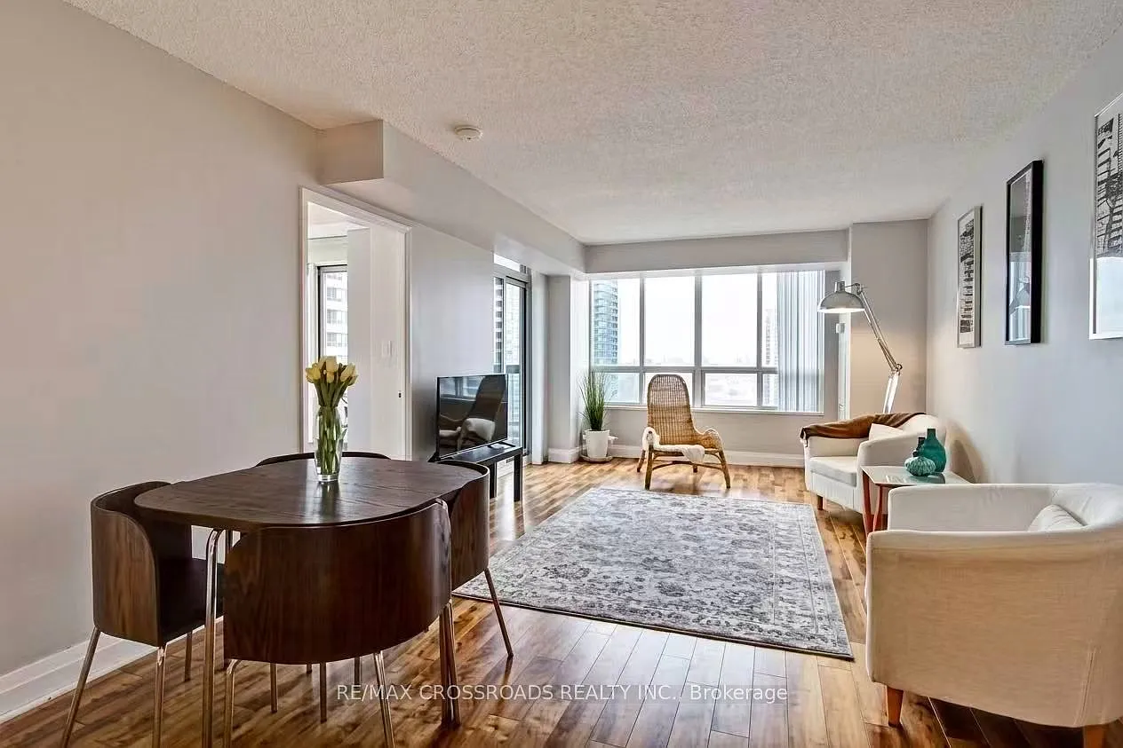 3 bed, $3,700 — Photo 2