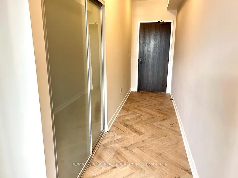 426 University Ave #3803 — Photo 3