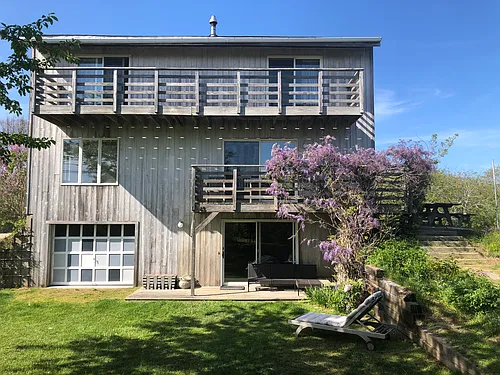 65 Seaside Ave Photo 1