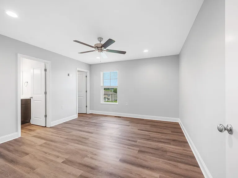 451 Lower Stone Ave #1 — Photo 9